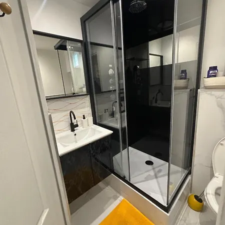 Comfortable 2 Beds - Surburb Of Paris