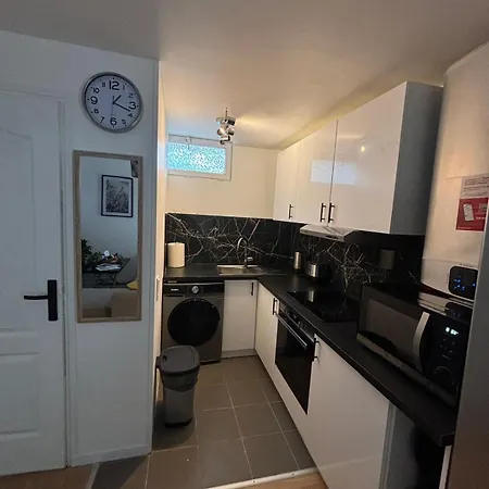 Comfortable 2 Beds - Surburb Of Paris *
